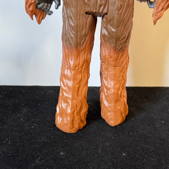 Hasbro Star Wars The Force Awakens 13-inch Chewbacca action figure - Picture 9 of 14